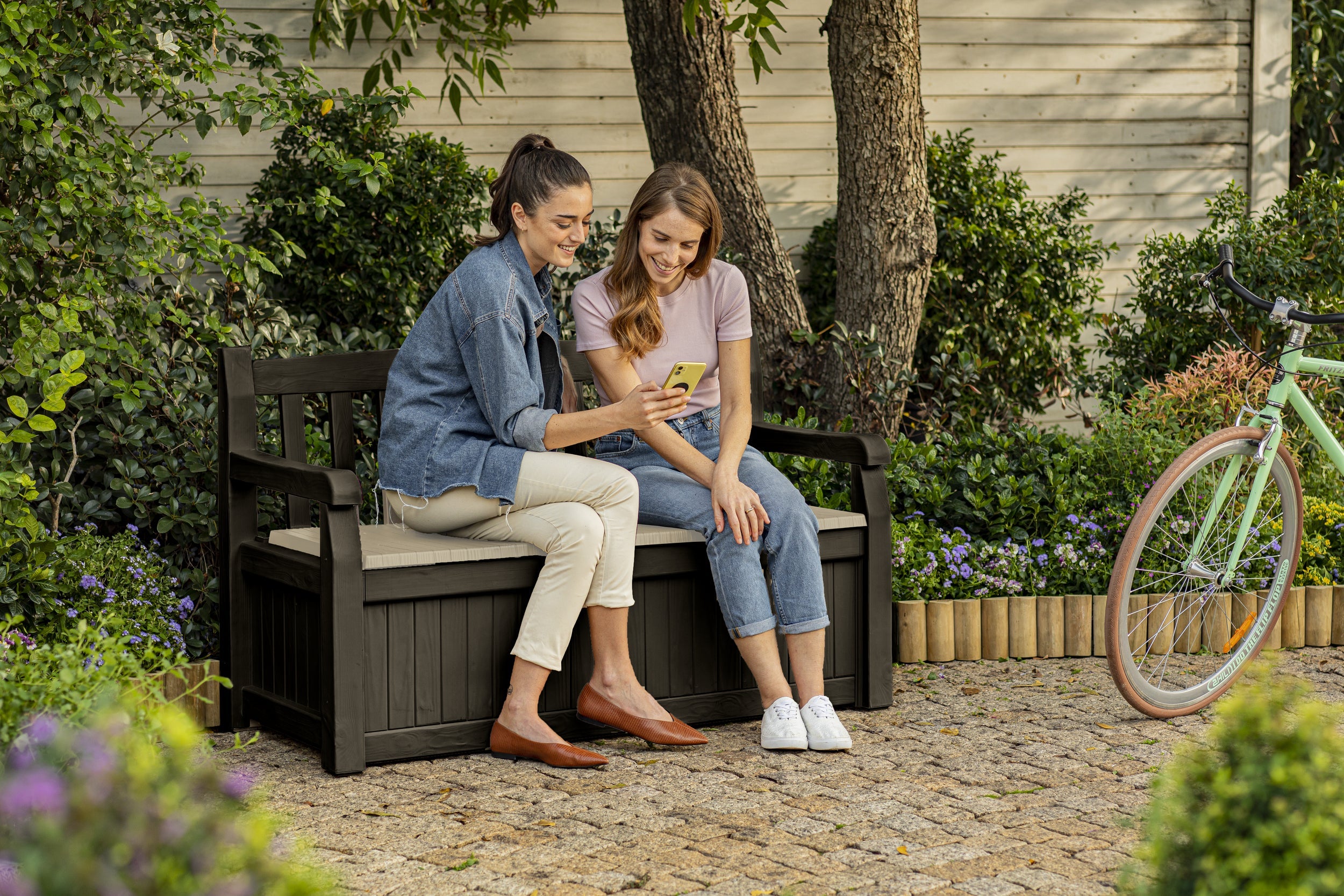 Banco de Jardin con Almacenamiento Eden