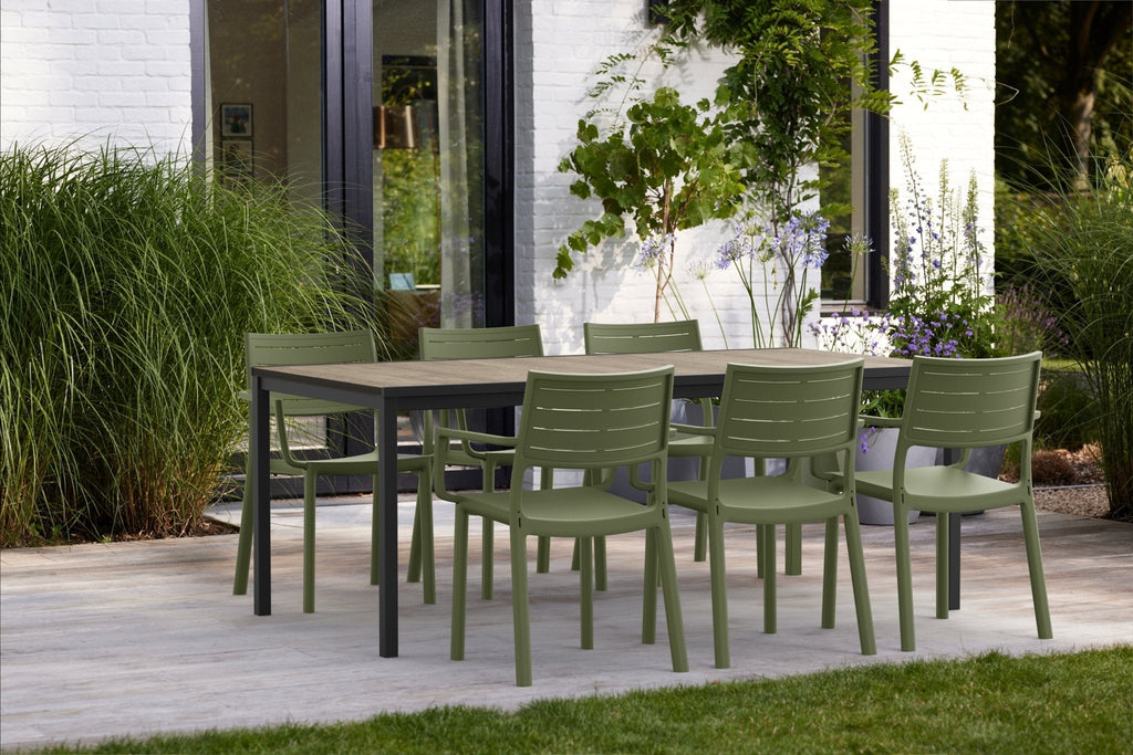 Silla Metaline Verde con mesa Porto
