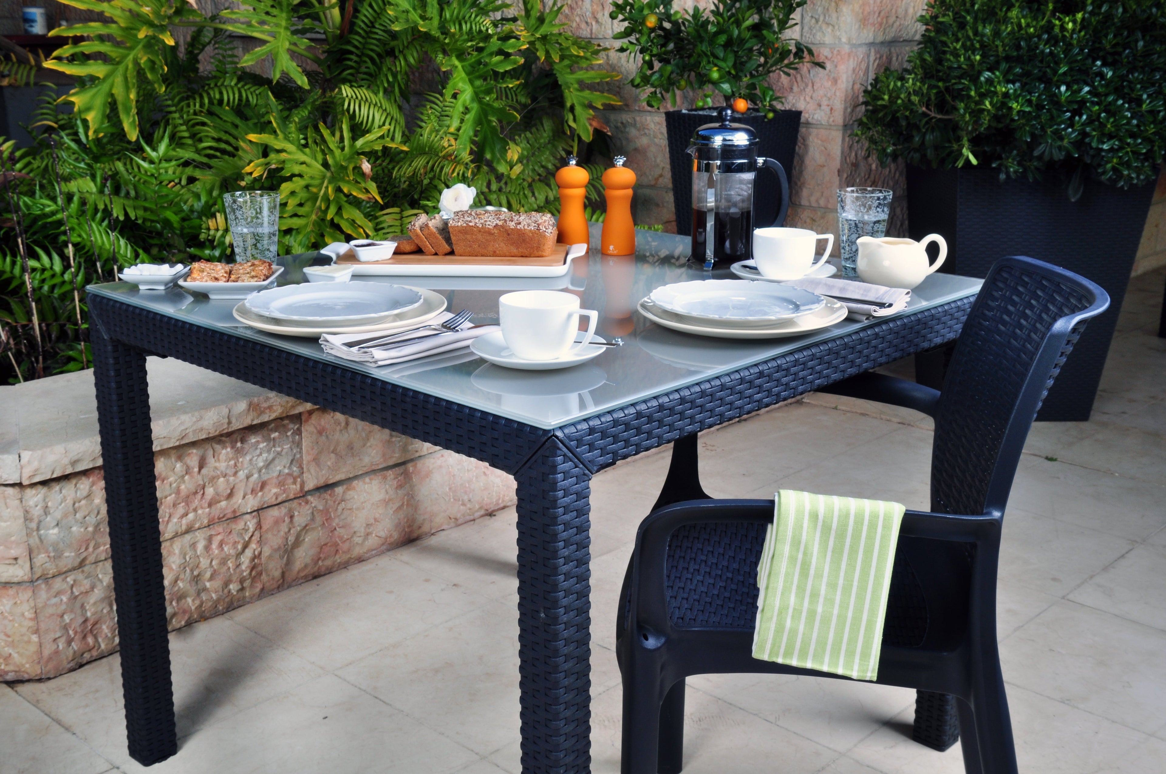 Mesa Exterior y Jardin Melody